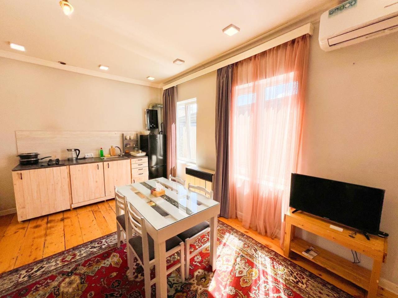 "Stairs"Guest House Yerevan Exterior foto