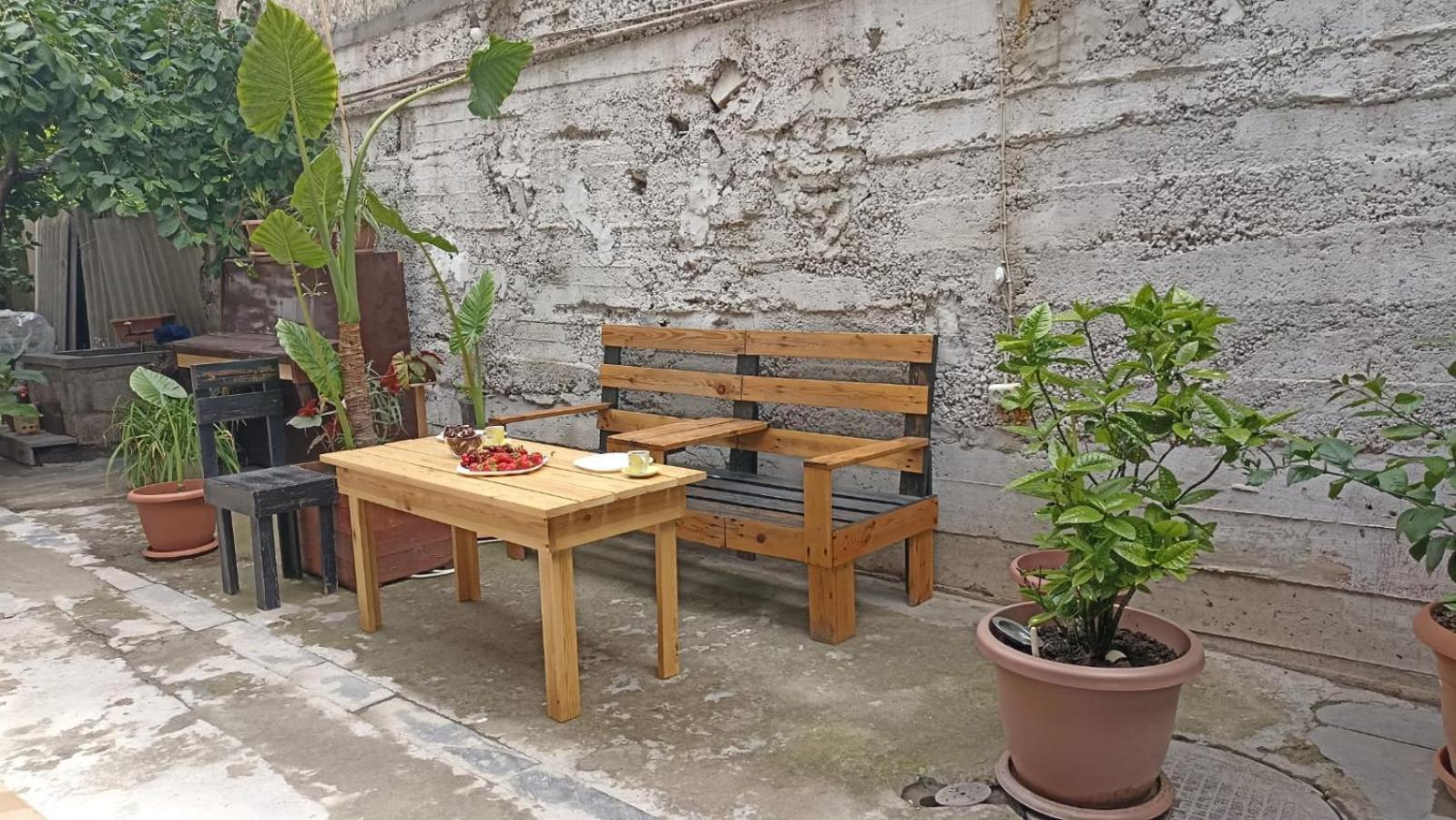 "Stairs"Guest House Yerevan Exterior foto